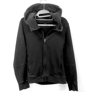 Lulu lemon oversized zip up hoodie. Gently worn, excellent condition. Size 6